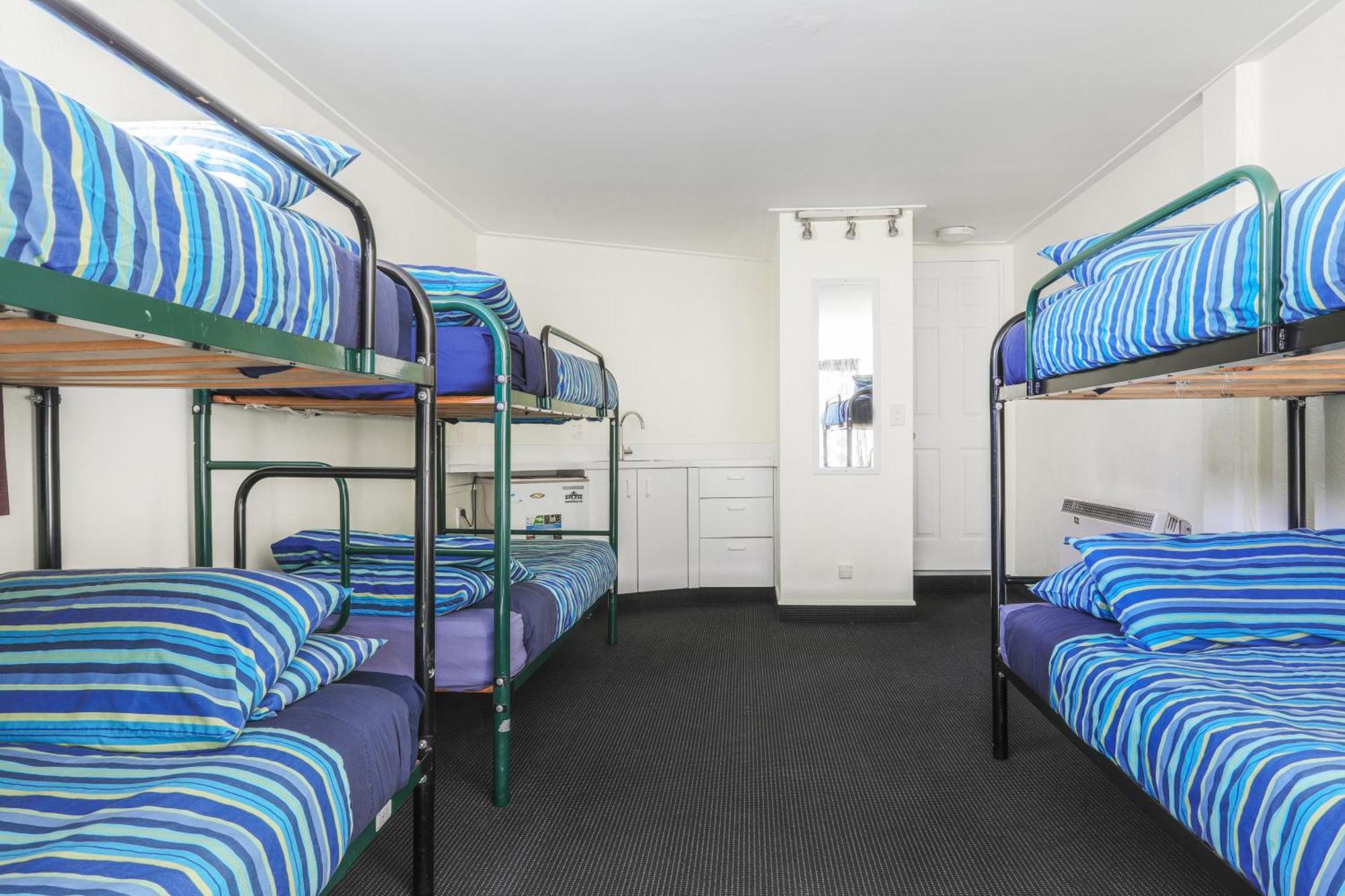 Aspen Lodge Backpackers 퀸즈타운 외부 사진